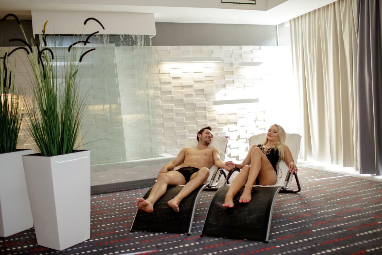 Hotel Sulkowski Conference Resort Boguszyn  외부 사진